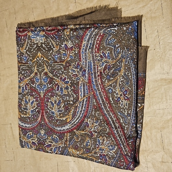 Vintage Tie Rack square olive green paisley Scarf EUC - Picture 1 of 4